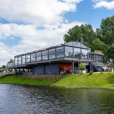 Holiday home The Queen