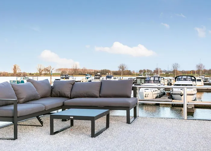 Holiday home The Queen Kerkdriel