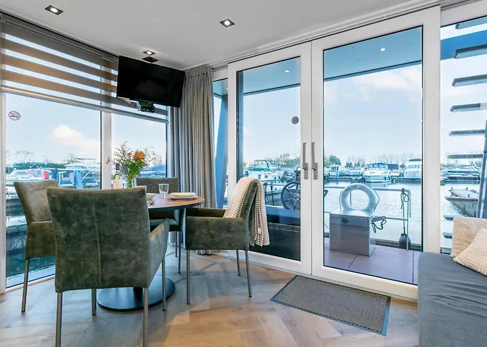 Holiday home The Queen *