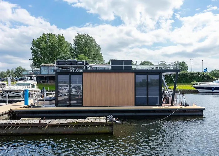 The Queen Holiday home Kerkdriel