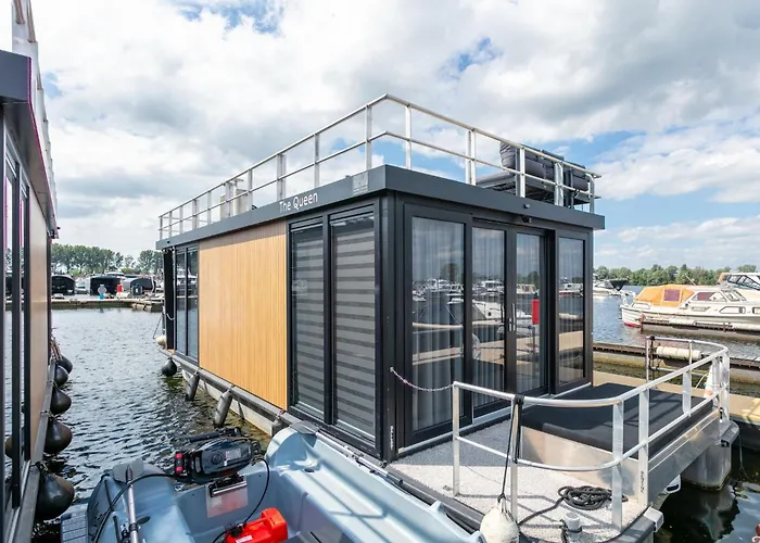 The Queen Holiday home Kerkdriel