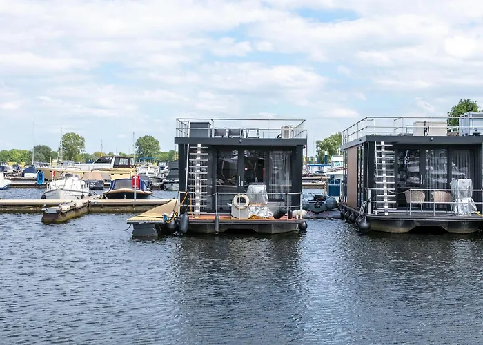 The Queen Holiday home Kerkdriel